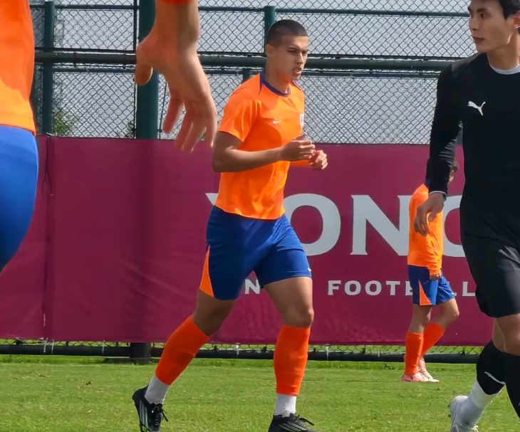 开云官方直播-泰山队动态，热身赛1比5输球，主力在国足进球，克雷桑恢复训练