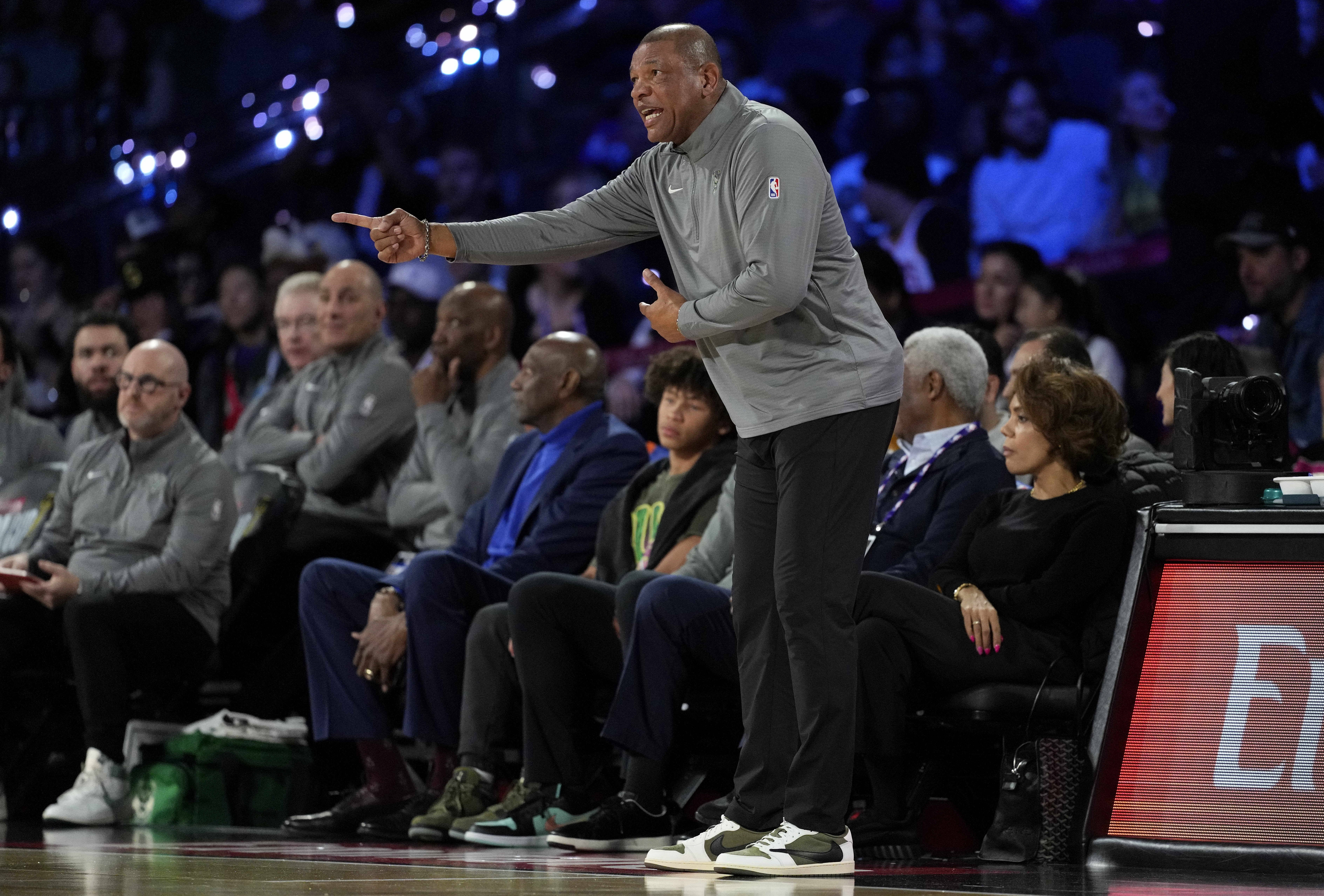 kaiyun sports-里弗斯：字母流言确实影响了更衣室 想把这支雄鹿团结在一起很难